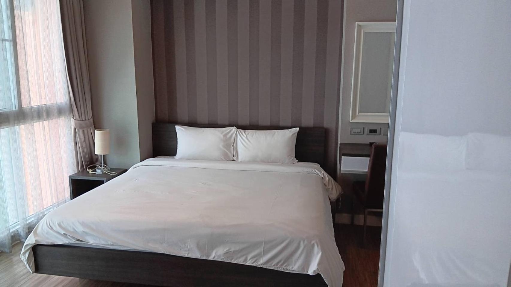 J Residence Thonglor 8 Bangkok Exterior photo